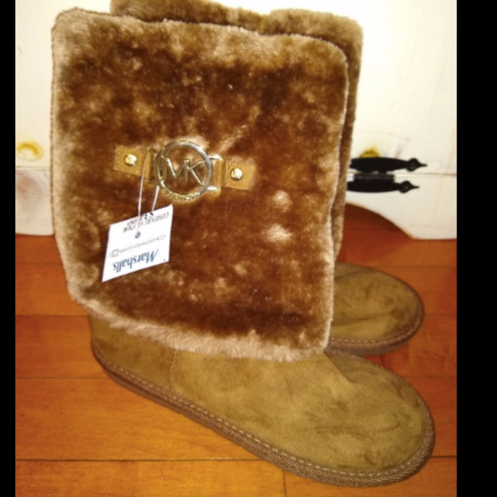 Michael Kors NWT Brown Faux Fur Boots Girls Sz 2